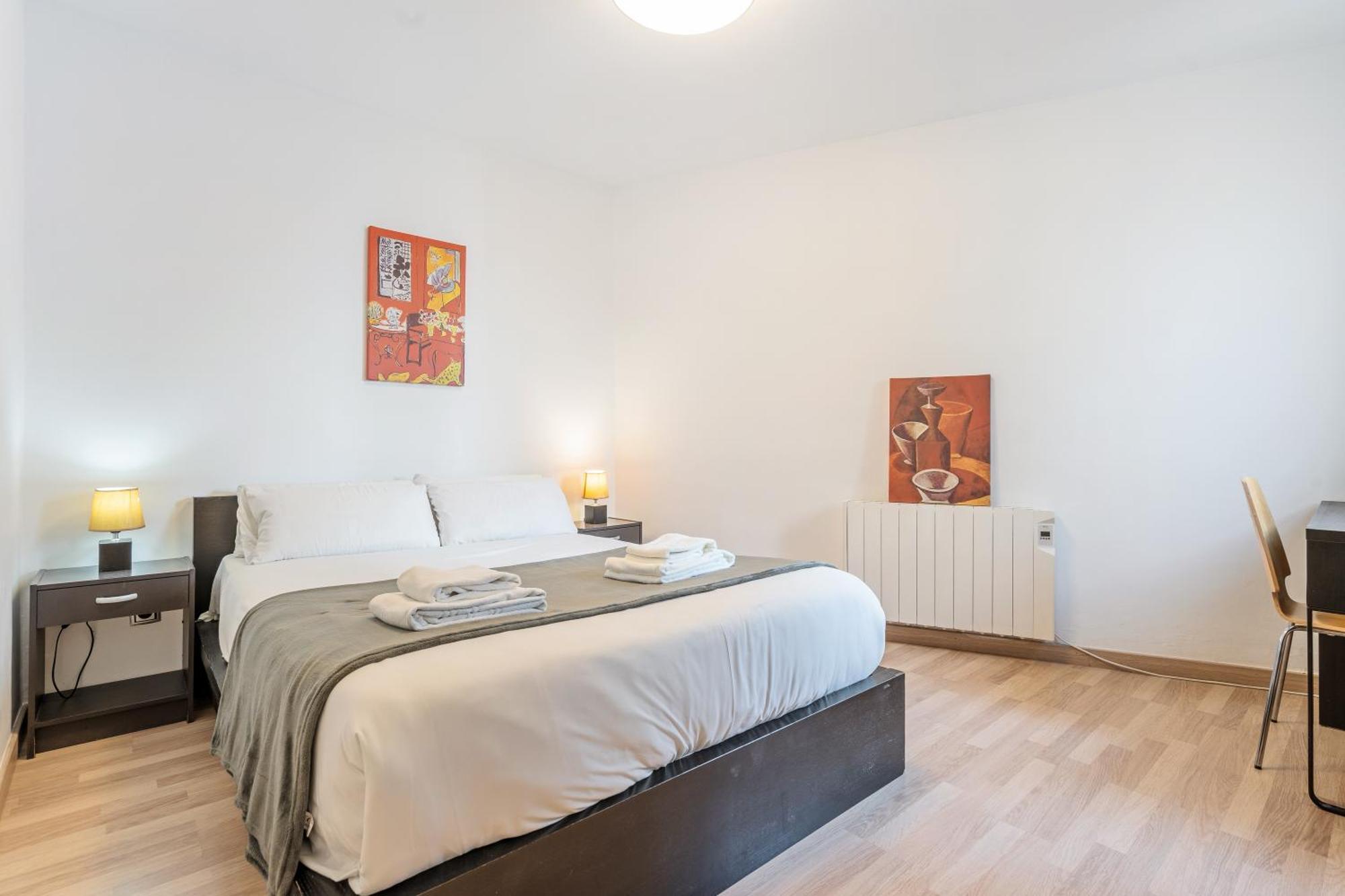 Apartamento FridaysFlats, Sagrado Silencio - 3 BDR right by Sagrada Familia Barcelona Exterior foto
